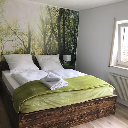Landgasthof Zum Dorfkrug Schoneberg  Extérieur photo